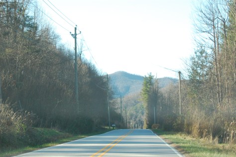A flat stretch on the Blue Ridge Parkway. Photograph and copyright by Barbara Mattio 2015